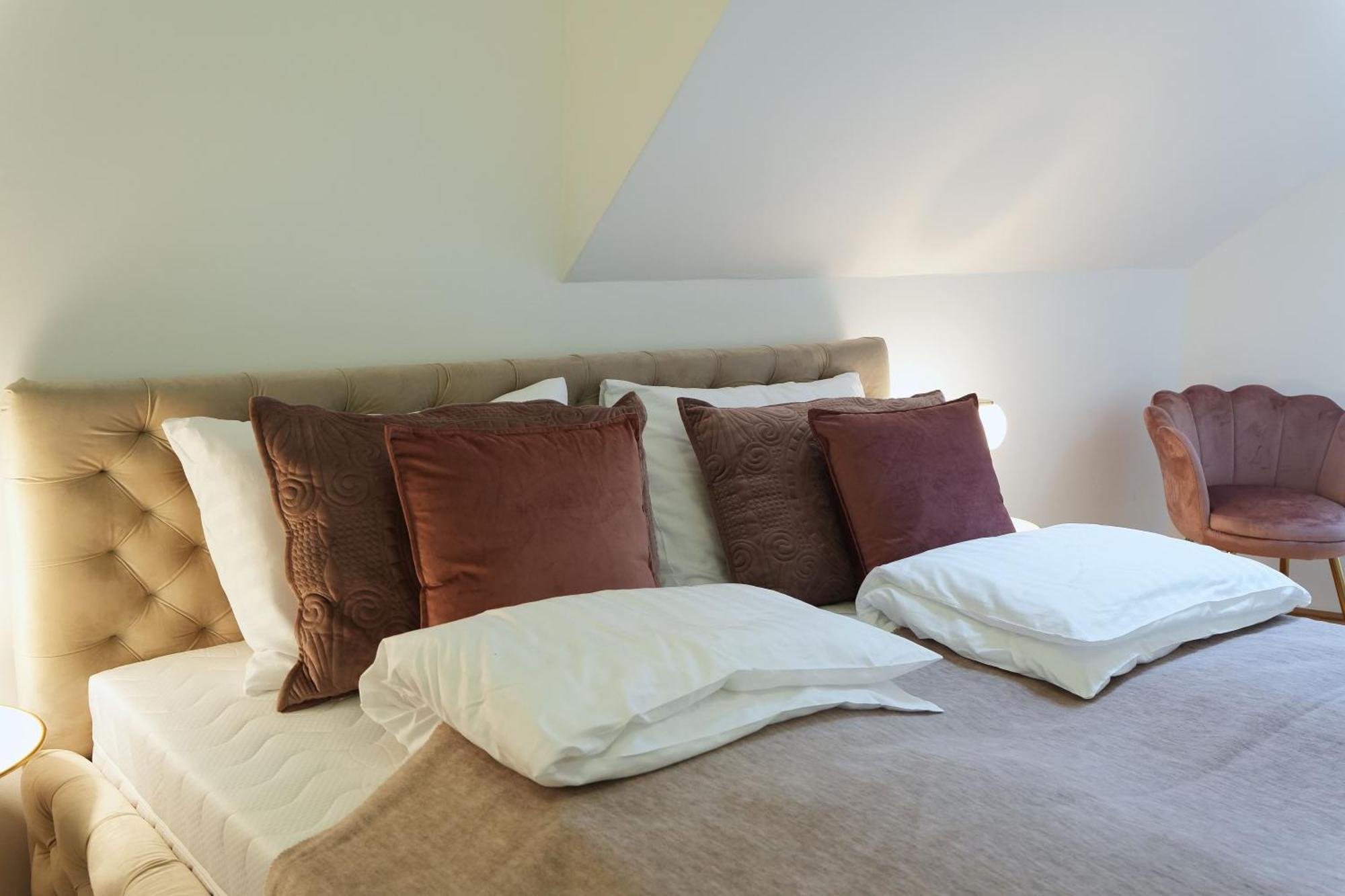 Modern Design Meets Green Comfort - Stay In Style At Carl'S Design Residences L Parking & Great Connection To City Center Vienne Extérieur photo