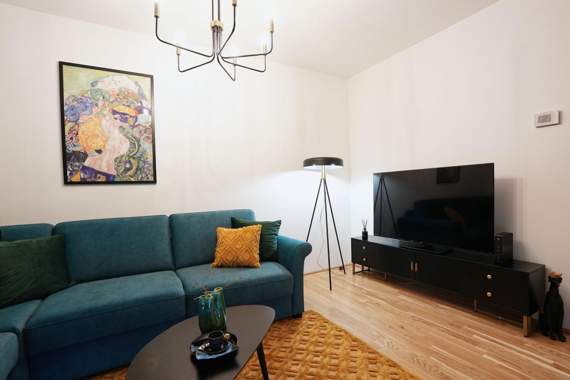 Modern Design Meets Green Comfort - Stay In Style At Carl'S Design Residences L Parking & Great Connection To City Center Vienne Extérieur photo